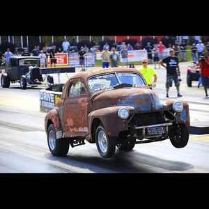 Meet your Posher, Tina